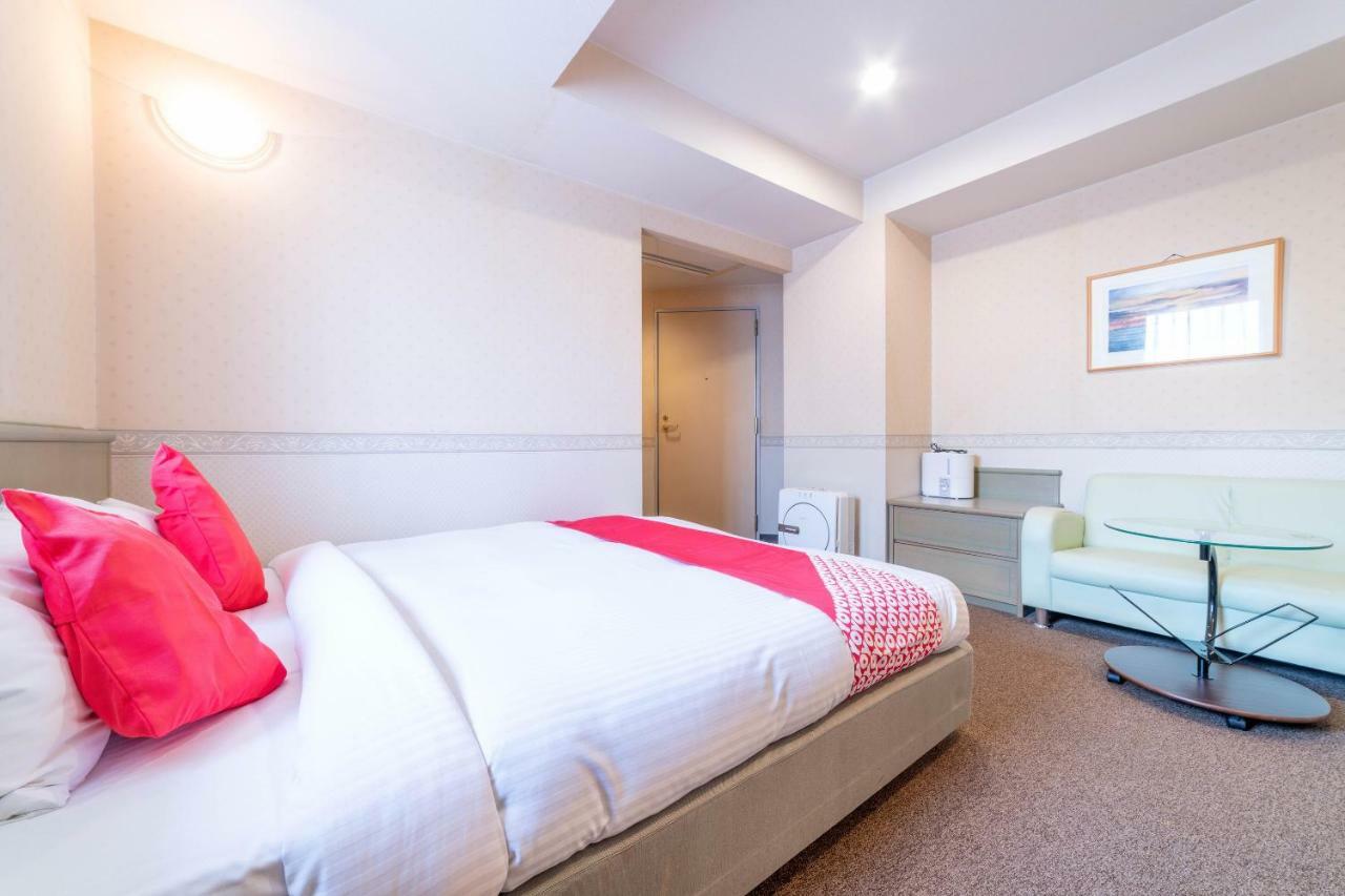 Oyo Business Hotel Nishiura Йоккаити Экстерьер фото